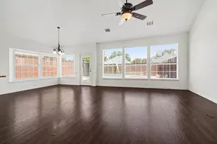 2221 Pittner Ln, Plano, TX 75025 - Photo 11