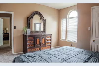 419 Kingfisher Lane, Arlington, TX 76002 - Photo 17