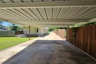 806 W Spring St, Weatherford, TX 76086 - Photo 23