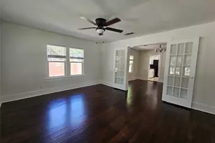 806 W Spring St, Weatherford, TX 76086 - Photo 3