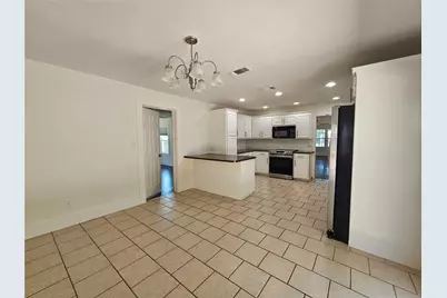 806 W Spring Street, Weatherford, TX 76086 - Photo 9