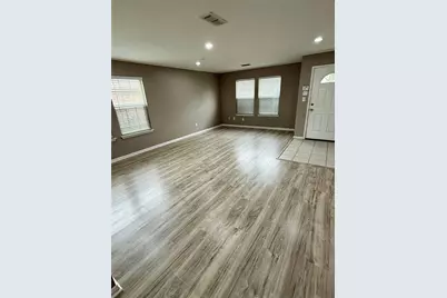 503 Angela Lane, Euless, TX 76039 - Photo 3