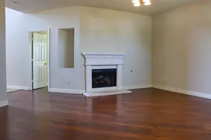 4021 Aladdin Dr, Plano, TX 75093 - Photo 5