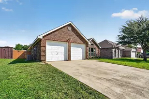 707 Fairview Ave, Seagoville, TX 75159 - Photo 1