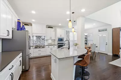 15444 Bluffdale Drive, Fort Worth, TX 76262 - Photo 11