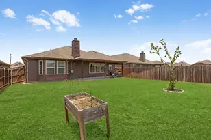 706 Presidio St, Aubrey, TX 76227 - Photo 25