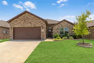 706 Presidio St, Aubrey, TX 76227 - Photo 1