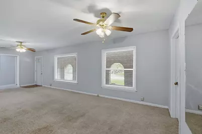 1625 Meadowbrook Drive, Garland, TX 75042 - Photo 7