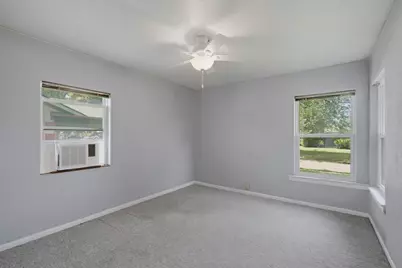 1625 Meadowbrook Drive, Garland, TX 75042 - Photo 19
