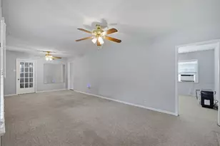 1625 Meadowbrook Dr, Garland, TX 75042 - Photo 5