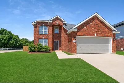 7812 Tanbark Lane, Arlington, TX 76001 - Photo 1