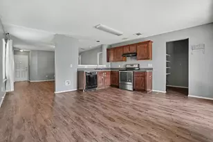 242 Turning Tree Rd, Wilmer, TX 75172 - Photo 9