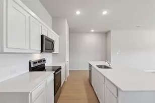 1327 Capecastle Ln, Forney, TX 75126 - Photo 5