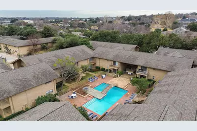 11410 Park Central Place #C, Dallas, TX 75230 - Photo 7