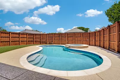 1318 Newport Drive, Carrollton, TX 75006 - Photo 33