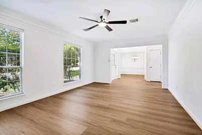 1318 Newport Drive, Carrollton, TX 75006 - Photo 5
