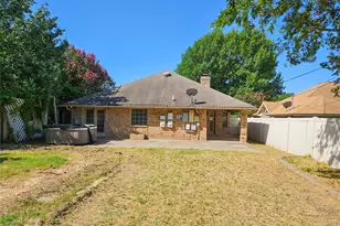 5817 Fox Hunt Dr, Arlington, TX 76017 - Photo 3