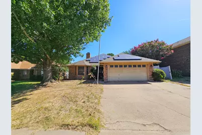 5817 Fox Hunt Drive, Arlington, TX 76017 - Photo 1