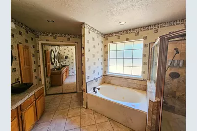 5817 Fox Hunt Drive, Arlington, TX 76017 - Photo 5