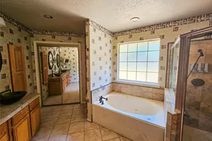 5817 Fox Hunt Dr, Arlington, TX 76017 - Photo 5