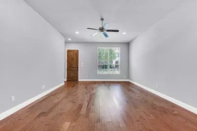 4666 Dozier Road #B, Carrollton, TX 75010 - Photo 11