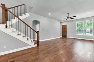 4666 Dozier Rd, Carrollton, TX 75010 - Photo 5
