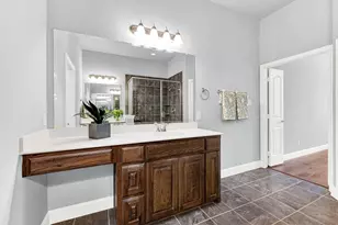 4666 Dozier Rd, Carrollton, TX 75010 - Photo 23