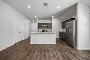 313 Samuel St, Denton, TX 76207 - Photo 3