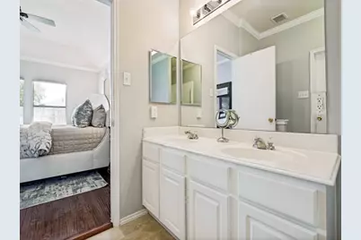 3251 Yeltes, Grand Prairie, TX 75054 - Photo 19
