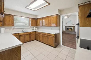 5341 Bob Dr, North Richland Hills, TX 76180 - Photo 11