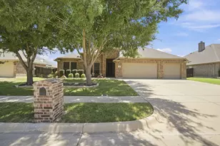 5610 Paradise Dr, Midlothian, TX 76065 - Photo 1