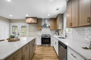 [Address not provided], Dallas, TX 75223 - Photo 9