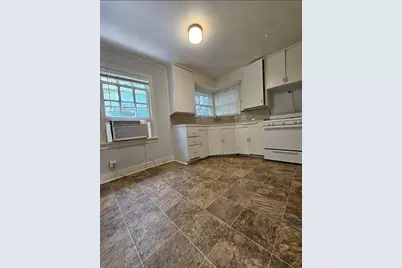 1120 S Donnybrook Avenue, Tyler, TX 75701 - Photo 13