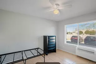150 S Main St, Euless, TX 76040 - Photo 9
