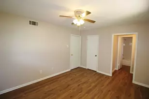 821 Rea Ave, Lancaster, TX 75146 - Photo 21