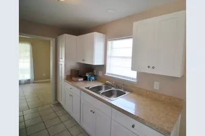 821 Rea Avenue, Lancaster, TX 75146 - Photo 15