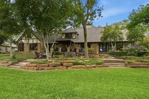 3805 Hollow Creek Rd, Benbrook, TX 76116 - Photo 33