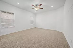 909 Apeldoorn Trl, Little Elm, TX 75068 - Photo 27
