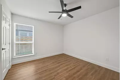 2307 Mill Street, Greenville, TX 75401 - Photo 9