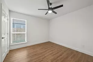 2307 Mill St, Greenville, TX 75401 - Photo 9