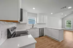 2307 Mill St, Greenville, TX 75401 - Photo 7