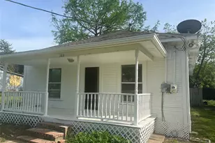 125 W College St, Princeton, TX 75407 - Photo 1