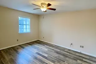 1915 S 10th, Waco, TX 76706 - Photo 7