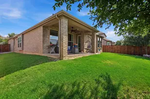 1109 Shire Dr, Aubrey, TX 76227 - Photo 31