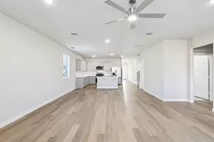 857 Rockcloud Dr, Fort Worth, TX 76052 - Photo 19