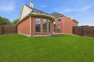 10230 Burnt Mill Ln, Frisco, TX 75035 - Photo 21