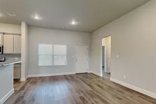 2902 Orchid Dr, Sherman, TX 75092 - Photo 5