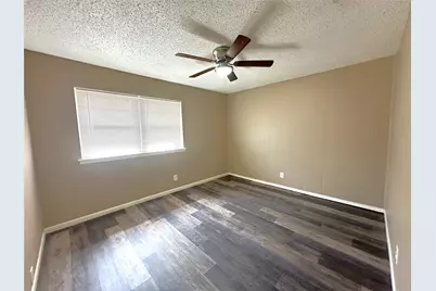 1915 Leslie Street, Denton, TX 76205 - Photo 11