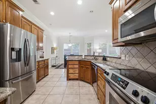 710 Knott Ct, Euless, TX 76039 - Photo 13