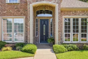710 Knott Ct, Euless, TX 76039 - Photo 3